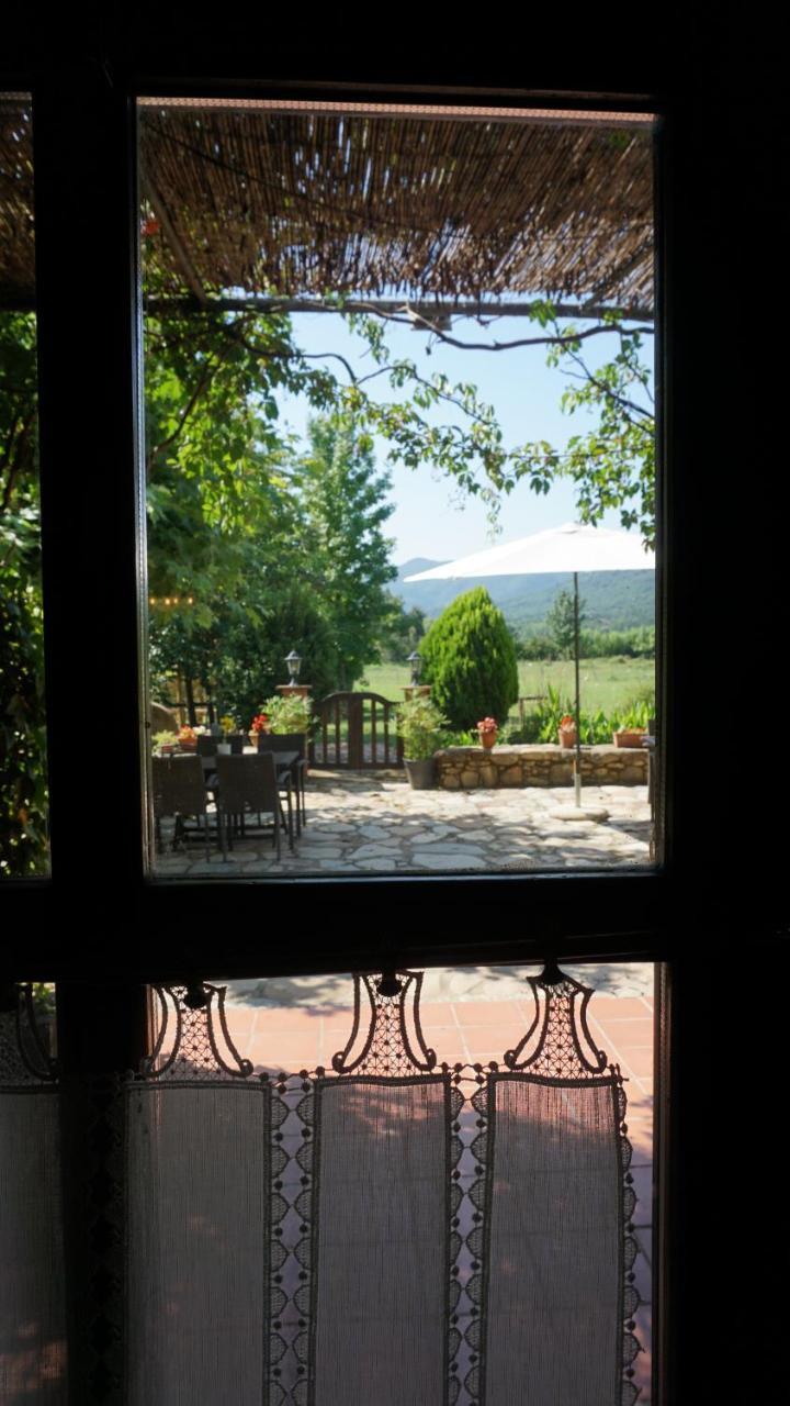 Casa Rural Can Jepet La Cellera de Ter Buitenkant foto